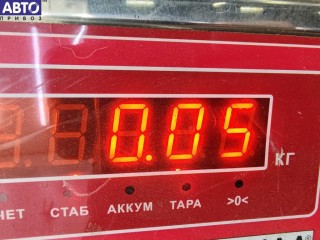 Ответная часть (скоба) замка двери, ориг. номер 701837295B, Volkswagen Transporter 4 1990-2003