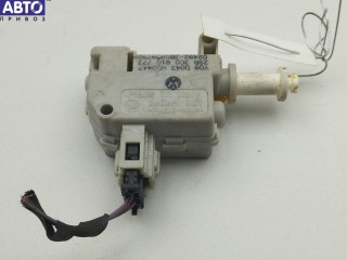 Активатор (привод) замка лючка бака, ориг. номер 3C0810773, Volkswagen Passat B6 2005-2010