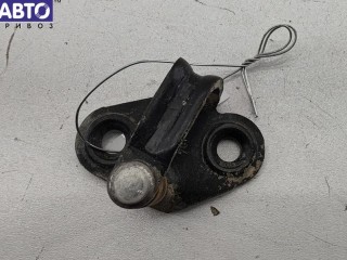 Ответная часть (скоба) замка двери, ориг. номер 701837767, Volkswagen Transporter 4 1990-2003