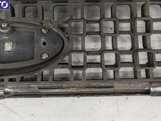 Решетка радиатора, ориг. номер 6N118200A, Ford Fusion 2005-2012