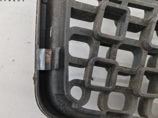 Решетка радиатора, ориг. номер 6N118200A, Ford Fusion 2005-2012