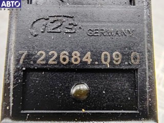 Расходомер (измеритель потока воздуха), ориг. номер 722684090, Mercedes C W203 2000-2004