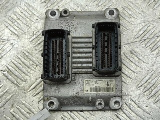 Блок управления двигателем (ДВС), ориг. номер 0261207425, 24456866, Opel Astra G 1998-2009