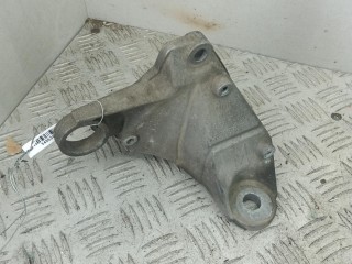 Кронштейн КПП опорный, ориг. номер 8D0399114S, Volkswagen Passat B5 1996-2001