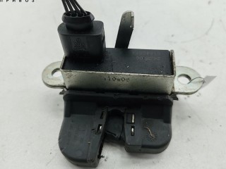 Замок багажника, ориг. номер 1K6827505C, Volkswagen Passat B6 2005-2010