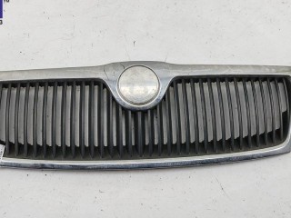 Решетка радиатора, ориг. номер 1Z0853668, Skoda Octavia mk2 (A5) 2004-2009