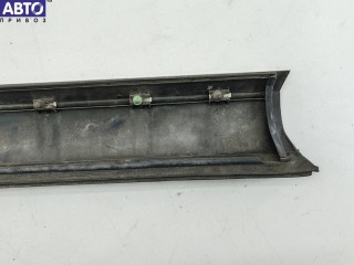 Молдинг двери передней правой, ориг. номер 7L9837788, Volkswagen Touareg 2002-2007