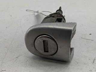 Личинка замка, ориг. номер 4B0837167, Volkswagen Passat B5 1996-2001