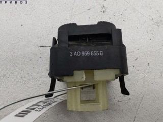 Кнопка стеклоподъемника переднего правого, ориг. номер 3A0959855B, Volkswagen Passat B4 1993-1997