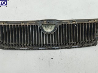 Решетка радиатора, ориг. номер 1Z0853668, Skoda Octavia mk2 (A5) 2004-2009