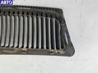 Решетка радиатора, ориг. номер 1Z0853668, Skoda Octavia mk2 (A5) 2004-2009