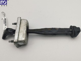 Ограничитель открывания двери задней, ориг. номер 13363545, Opel Astra J 2009-2012