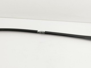 Молдинг лобового стекла Opel Astra J 2009-2012, универсал, 13280301