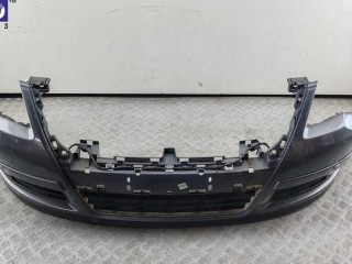 Бампер передний, ориг. номер 3C0807221C, Volkswagen Passat B6 2005-2010