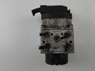 Блок ABS (Модуль АБС), ориг. номер 8E0614111B, Volkswagen Passat B5 1996-2001