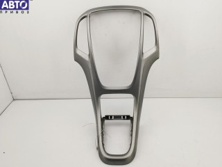Накладка декоративная на торпедо, ориг. номер 13257562, Opel Astra J 2009-2012