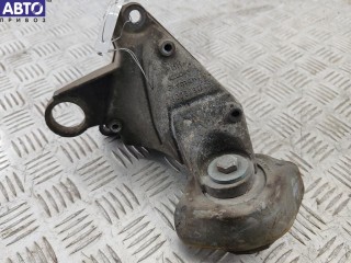 Кронштейн КПП опорный, ориг. номер 8D0399114S, Volkswagen Passat B5 1996-2001