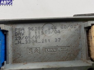 Блок предохранителей, ориг. номер 9628024480, Peugeot 607 2000-2004