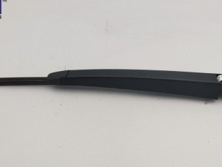 Щеткодержатель (поводок стеклоочистителя) задний Volkswagen Passat B6 2005-2010, универсал, левый руль