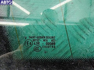 Стекло кузовное боковое заднее правое, Volkswagen Touareg 2002-2007