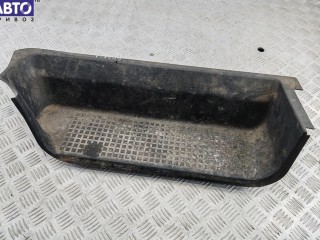 Накладка двери передней левой Volkswagen Transporter 4 1990-2003, микроавтобус, 701863735A