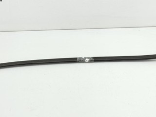 Молдинг лобового стекла, ориг. номер 3C0854327B, Volkswagen Passat B6 2005-2010