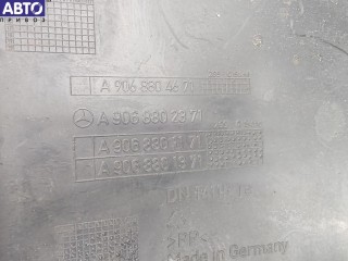 Клык бампера задний правый, ориг. номер 9068802371, Mercedes Sprinter (c 2006) 2006-2014