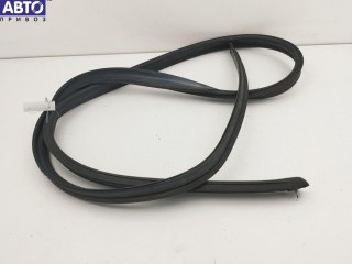 Уплотнитель Opel Astra H 2004-2007, универсал, левый руль, 24468572