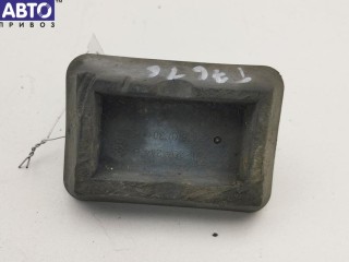 Опора под домкрат (поддомкратная подушка) BMW 5 E39 (1995-2003), седан, 8204244