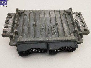 Блок управления двигателем (ДВС), ориг. номер 8200035891, Renault Megane 1 (1995-2003)