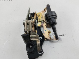 Замок двери передней левой, ориг. номер 2028200309, Mercedes C W202 1993-1997