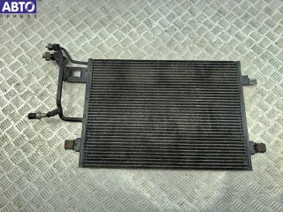 Радиатор охлаждения (конд.), ориг. номер 8D0260401E, Volkswagen Passat B5 1996-2001