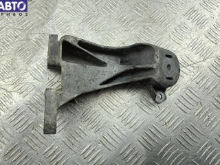 Кронштейн двигателя опорный, ориг. номер 3B0199308, Volkswagen Passat B5 1996-2001