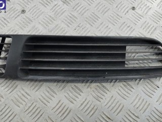Решетка (заглушка) в бампер Volkswagen Passat B5 1996-2001, универсал, 3B0853678