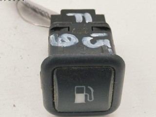 Кнопка открывания лючка топливного бака, ориг. номер 3B0959833A, Volkswagen Passat B5 1996-2001