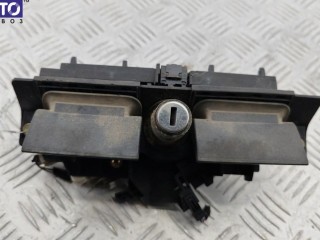Ручка крышки (двери) багажника, ориг. номер 4B0827565H, Audi A6 C5 (1997-2005)