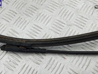Щеткодержатель (поводок стеклоочистителя) передний, ориг. номер 9068200644, Mercedes Sprinter (c 2006) 2014-2018