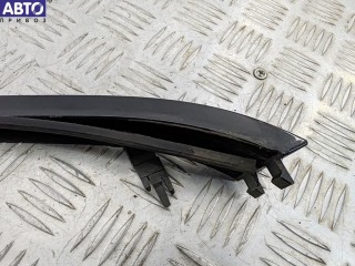 Ус под фару правый, ориг. номер 7030552, BMW 3 E46 (1998-2006)