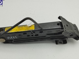 Домкрат Ford Focus 1 (1998-2005), 98AB17080CB