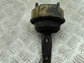 Подушка крепления КПП Volkswagen Transporter 4 1990-2003, МКПП, 7D0399107AA
