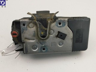 Замок двери сдвижной правый Opel Vivaro 2001-2006, микроавтобус, 91166225