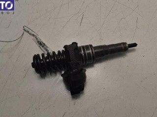 Форсунка топливная, ориг. номер 038130073BQ, Volkswagen Passat B6 2005-2010