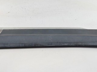 Молдинг двери передней правой Volkswagen Tiguan 2011-2019, внедорожник 5 дв., 5NA854940K