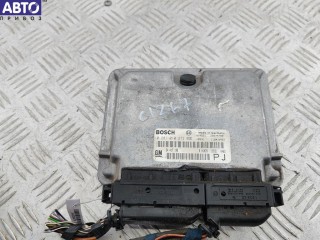 Блок управления двигателем (ДВС) Opel Omega B 1999-2004, 24417198