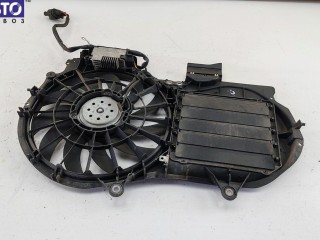 Вентилятор радиатора Audi A4 B6 (2001-2004), 2.0 л, МКПП