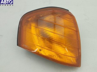Поворотник (указатель поворота) правый, ориг. номер 2028260243, Mercedes C W202 1993-1997