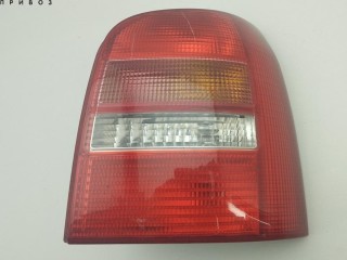 Фонарь задний правый Audi A4 B5 (1994-2001)