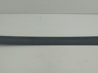 Молдинг двери передней правой, ориг. номер 80870BM700, Nissan Almera N16 (2000-2007)