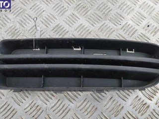 Решетка (заглушка) в бампер, ориг. номер 1U0807367C, Skoda Octavia mk1 (A4) 2000-2011