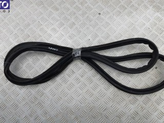 Уплотнитель крышки (двери) багажника, Volkswagen Passat B6 2005-2010